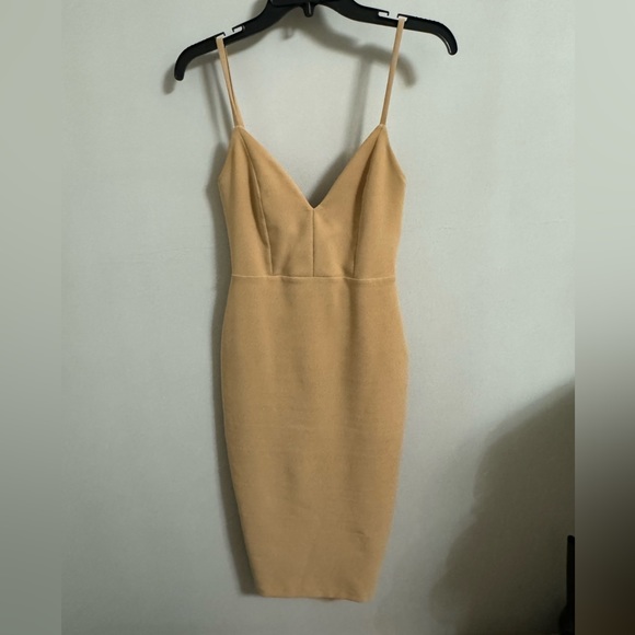 Nookie, worn twice, small stain, comes with belt - Picture 2 of 5